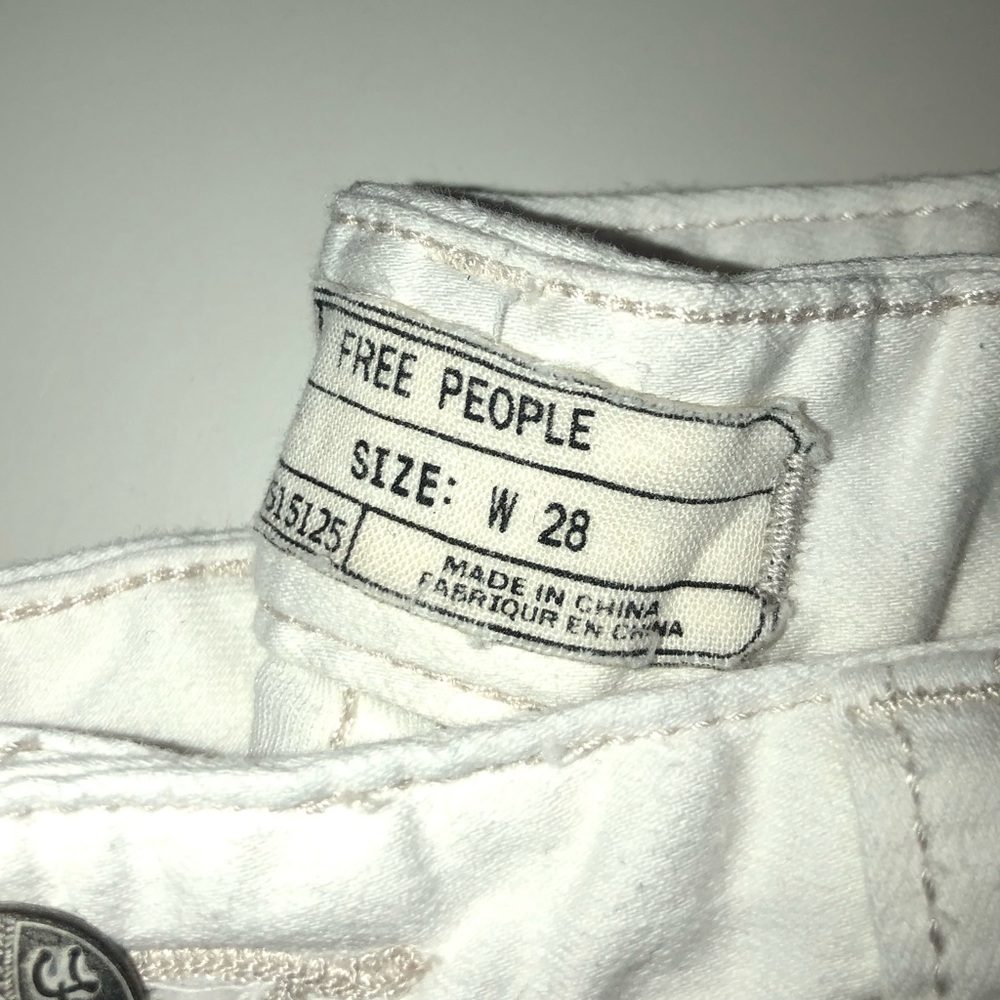 Free People Busted Knee Skinny Jeans - Picture 2 of 3